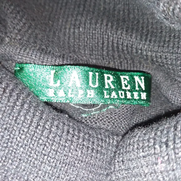 Lauren by Ralph Lauren Women's Black Turtleneck Sweater, Size Medium (22… - Picture 7 of 8